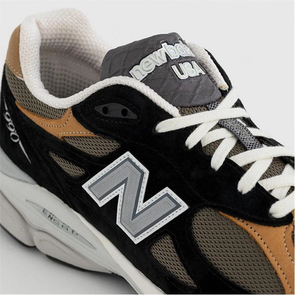 New Balance Mr990v3 D 065 - Black
